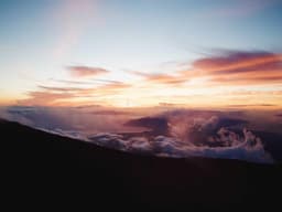 High-End UI/UX Designer #914 - image 1