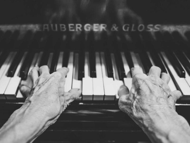 Reliable Graphic Design #960